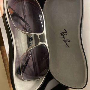 Original ray bans with the case.